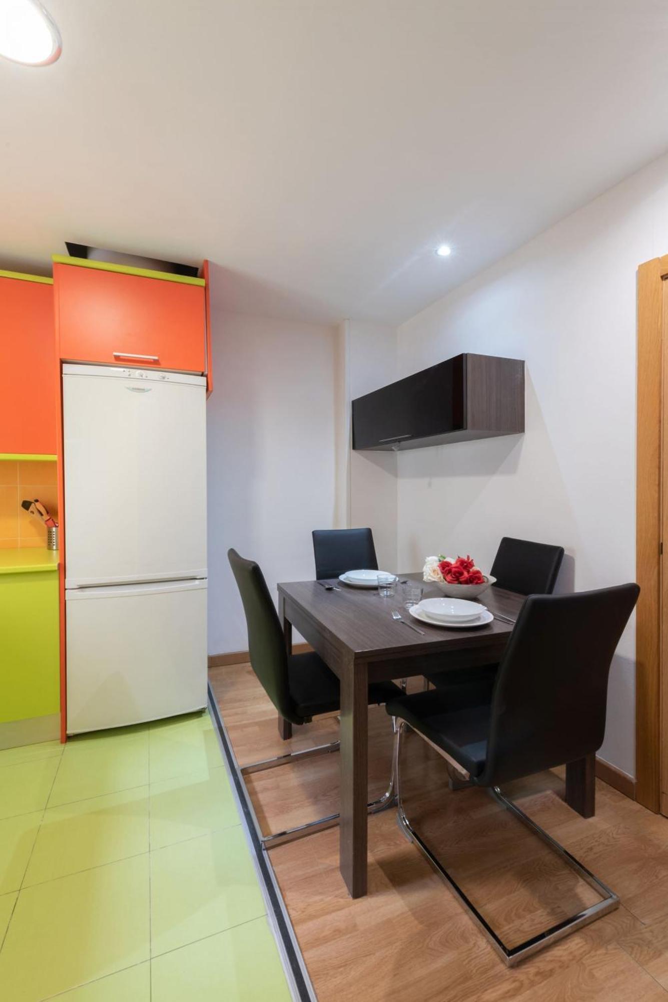Apartamentos Day Madrid Ildefonso Centro Gran Via Sol Malasana Dış mekan fotoğraf